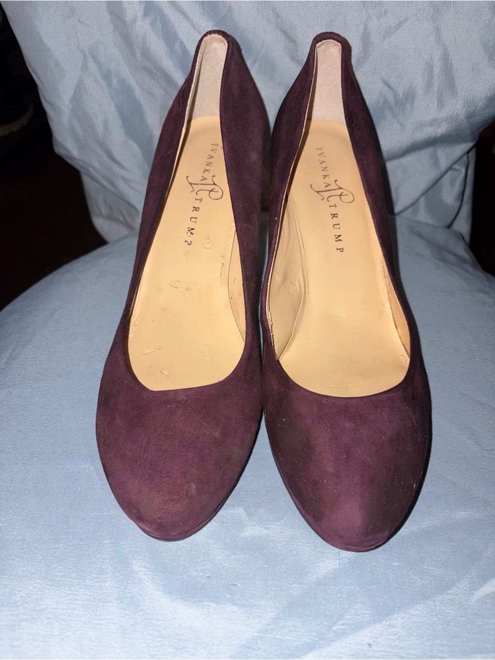 Ivanka Trump Burgundy Suede Round-Toe Pumps size 9.5